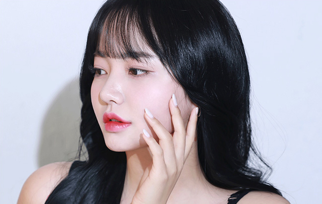 얼굴 전체를 고려한1:1 맞춤 눈성형